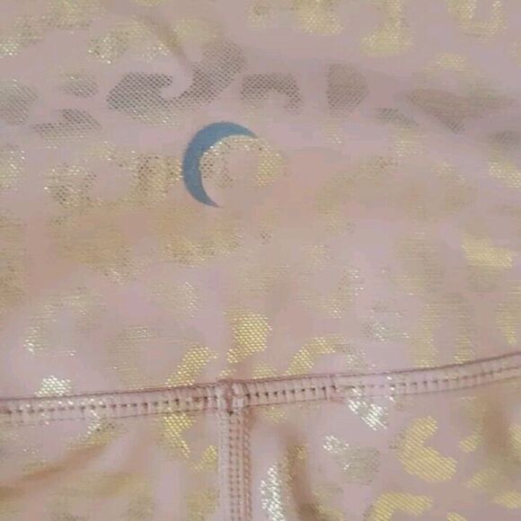 Zyia Active Light n Tight Pocket Capri Leggings Size 12 Pink Sparkle 7/8 - Picture 5 of 6